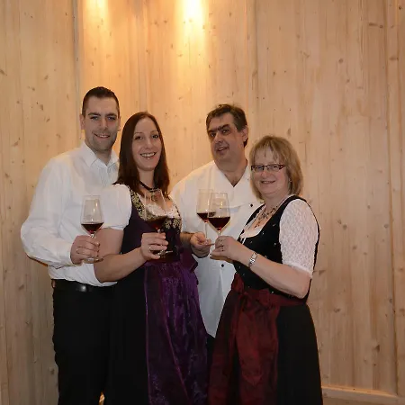 Naturparkhotel & Landgasthof Stromberg Hotel